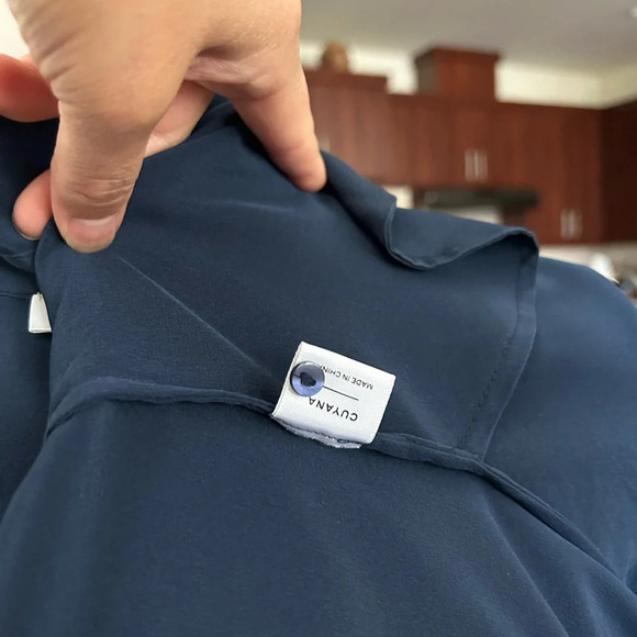 Cuyana 100% Silk Shirt Button Down Long Sleeve Dress Navy size M like new - Picture 6 of 14